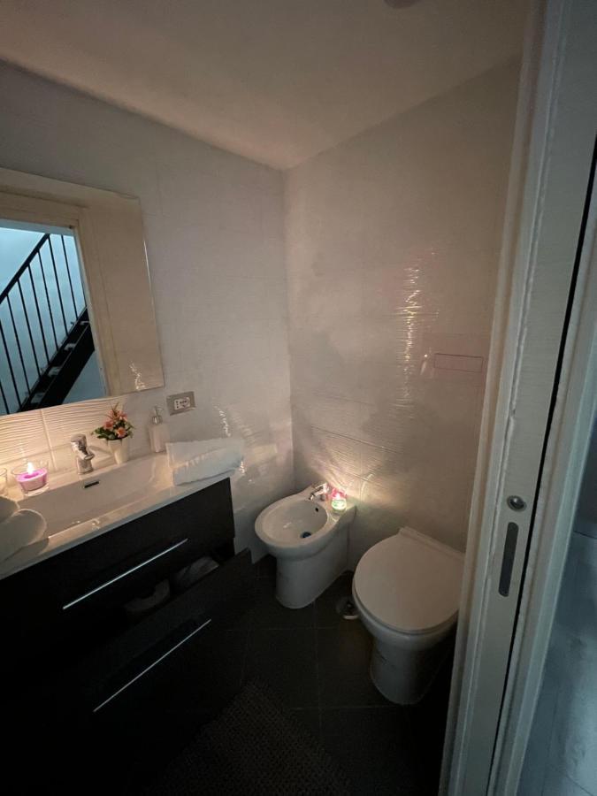 Mary House Spacca Napoli Eksteriør billede